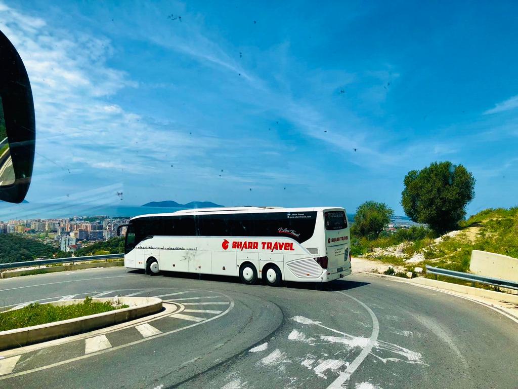 Rezervo Online biletën e autobusit Prishtinë - Dhërmi - Jalë