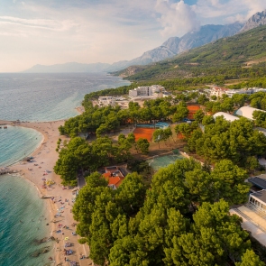 1647509568_Rivijera_Sunny_Resort_airphoto_01_thumbnail_w1280.jpg