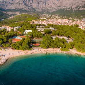 1647509569_Rivijera_Sunny_Resort_airphoto_02_thumbnail_w1280.jpg