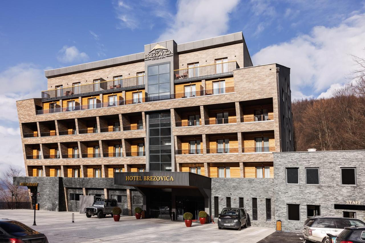 Oferte e 8 Marsit ne Hotel Brezovica |  €115